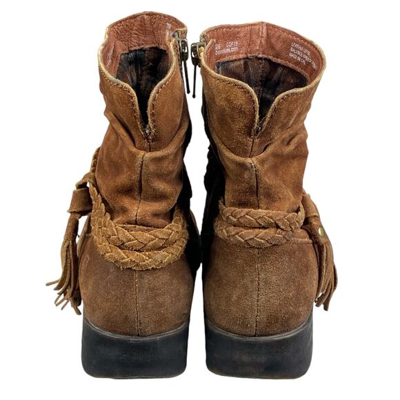 Born Women's Oueva Brown Suede Distressed Ankle Boot Size US 7 - Picture 8 of 10